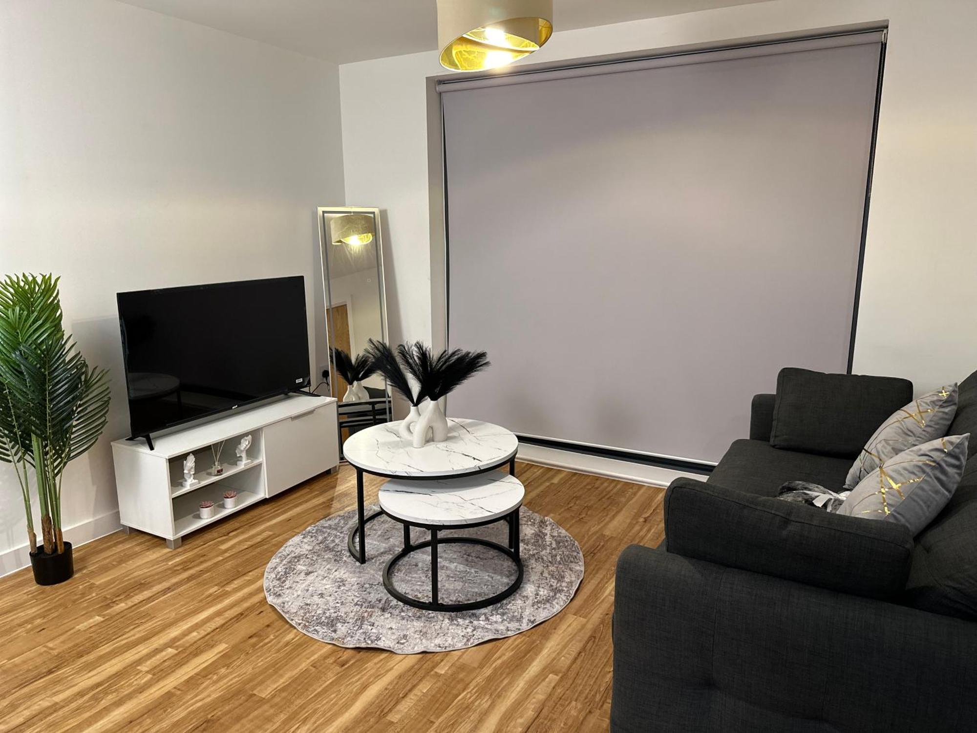 Luxury 2-Bed High-Rise In Manchester With Parking Buitenkant foto